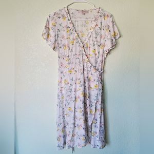 LOFT Flutter Sleeve White Floral Wrap Dress, size 6